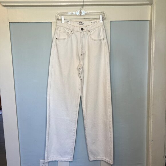 NWT Cotton On White Jeans 🤍  Loose Straight Sz 4 - Picture 1 of 8